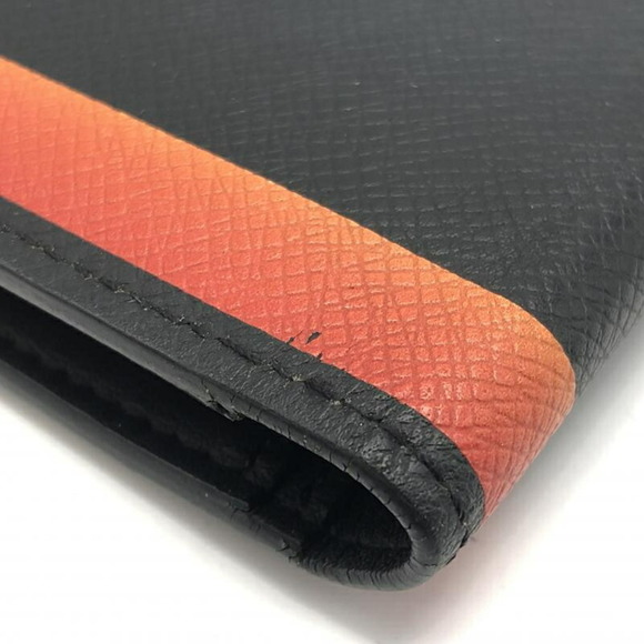LOUIS VUITTON Brazza Wallet - Picture 9 of 10